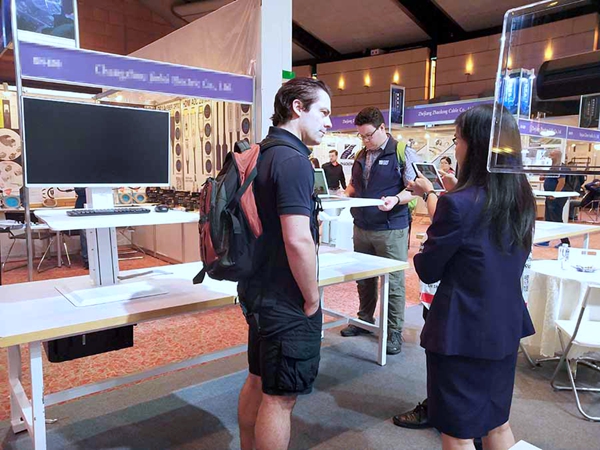 1694997779903710.jpg a271eaec80ecdda7743459180987e4c3_HongKongElectronicsSpringFair20197.jpg