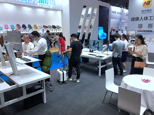 1694998177127128.jpg 10888e15e0bd563b97d57a89efd23c79_44thCIFFShanghaiHongqiao1.jpg