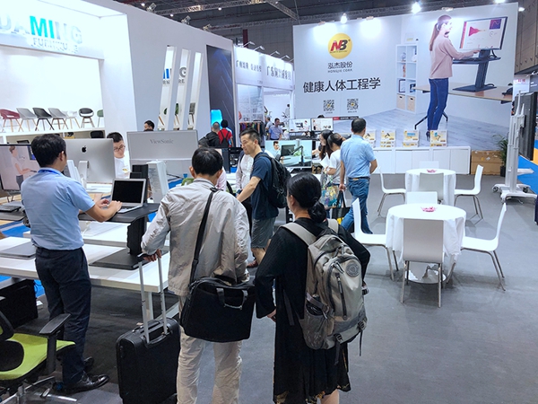 1694998183668283.jpg 60d1c6b52f9ff3957248dc987ba7c753_44thCIFFShanghaiHongqiao2.jpg